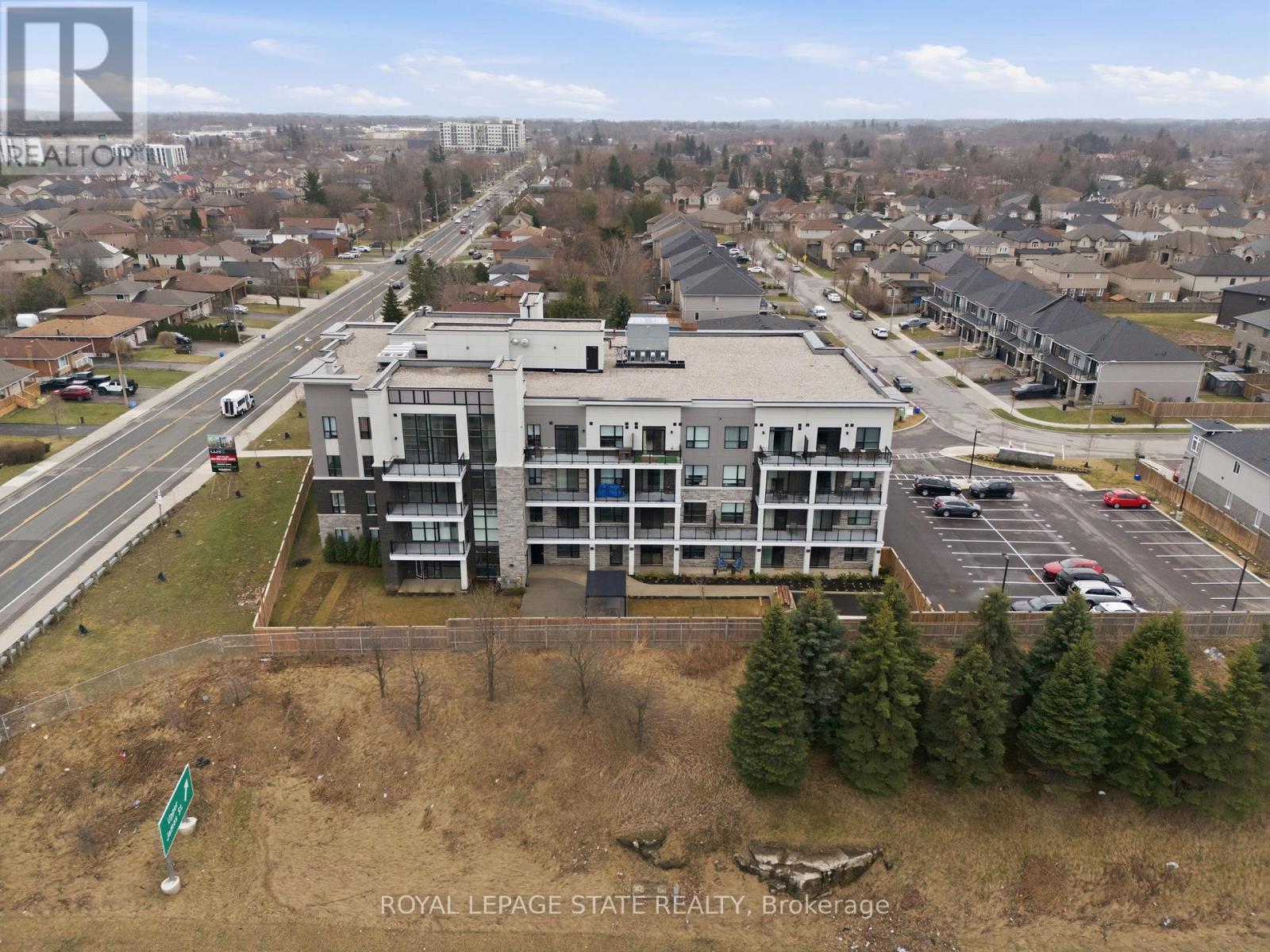 203 - 120 Springvalley Crescent Property Photo 28