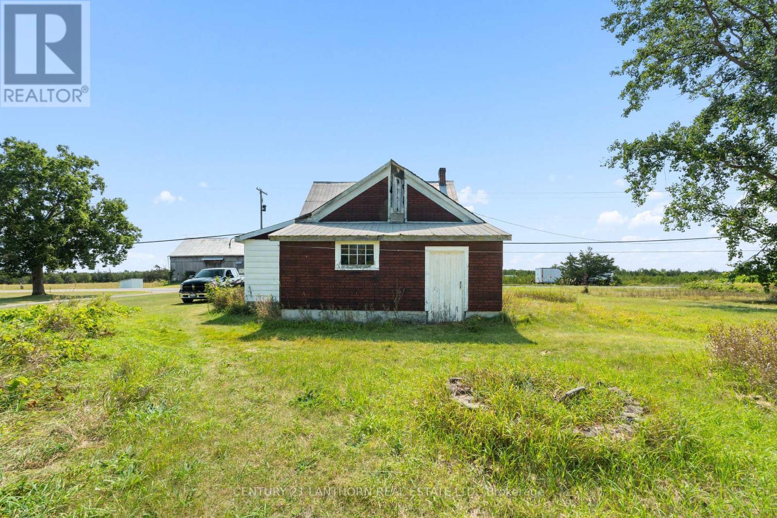 1677 County 8 Road Property Photo 5