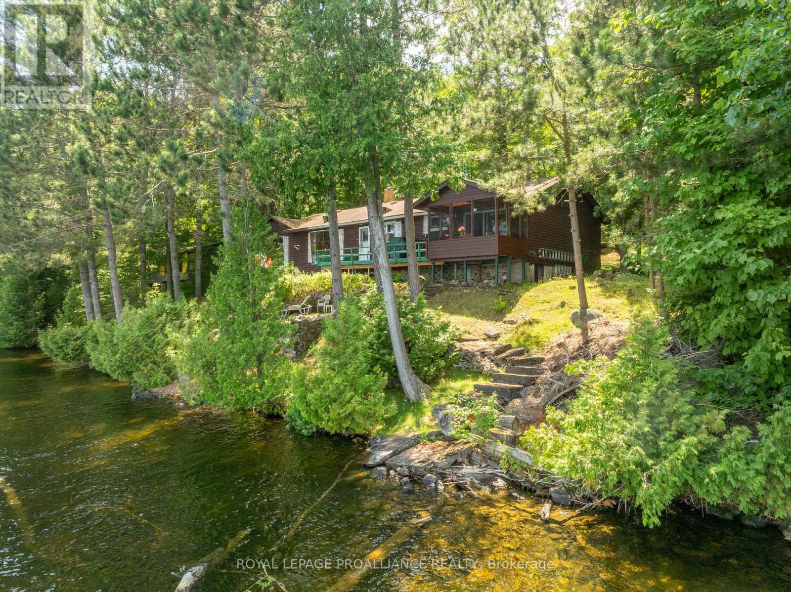 1346b S Mazinaw Heights Road Property Photo 1