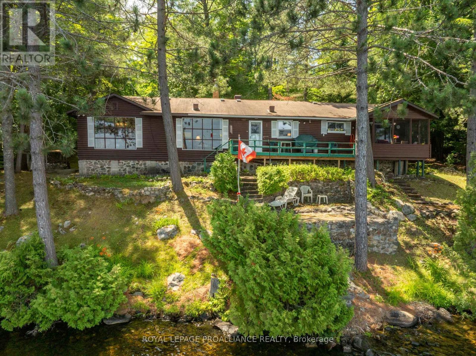 1346b S Mazinaw Heights Road Property Photo 2