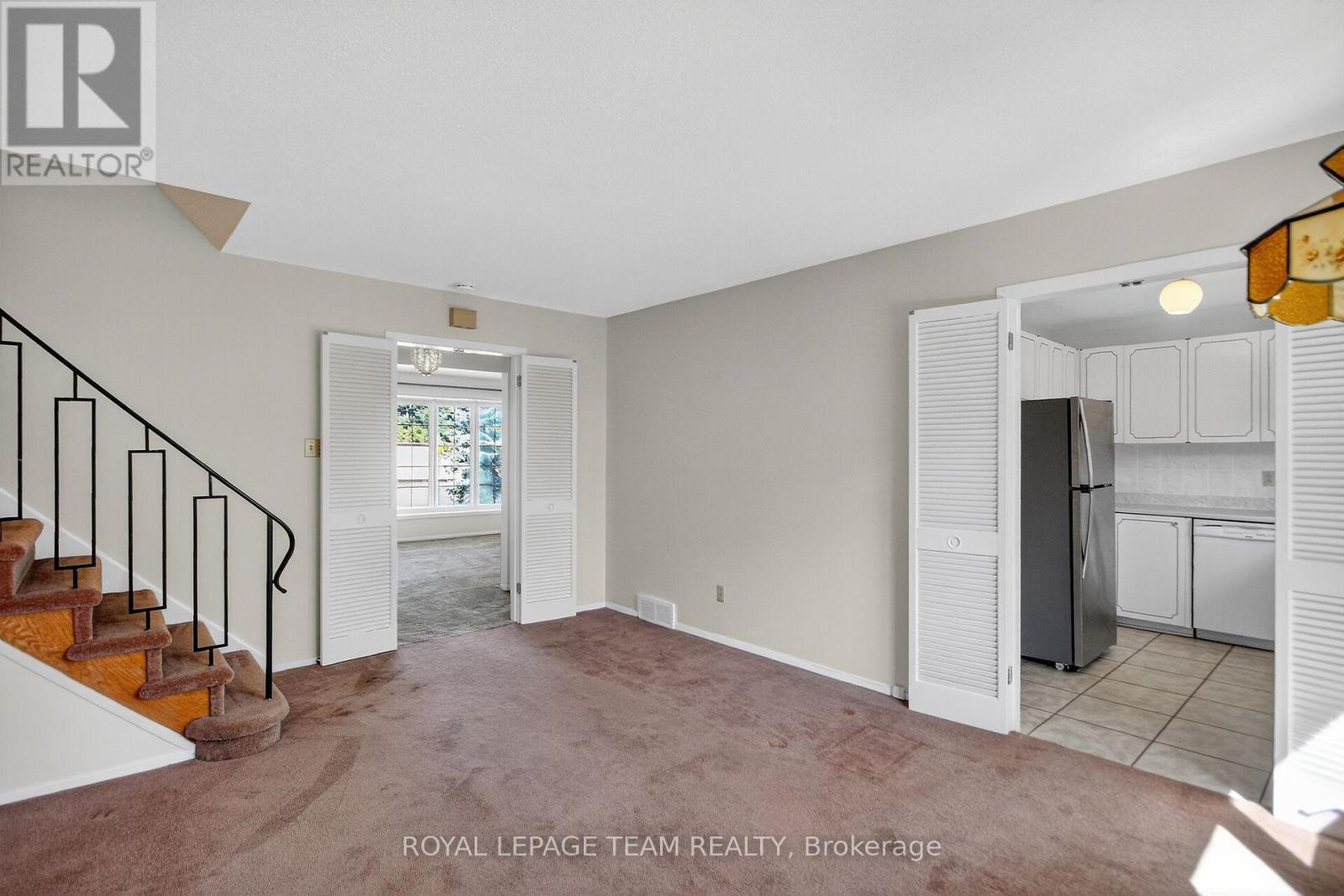 1900 Southampton Court Property Photo 21