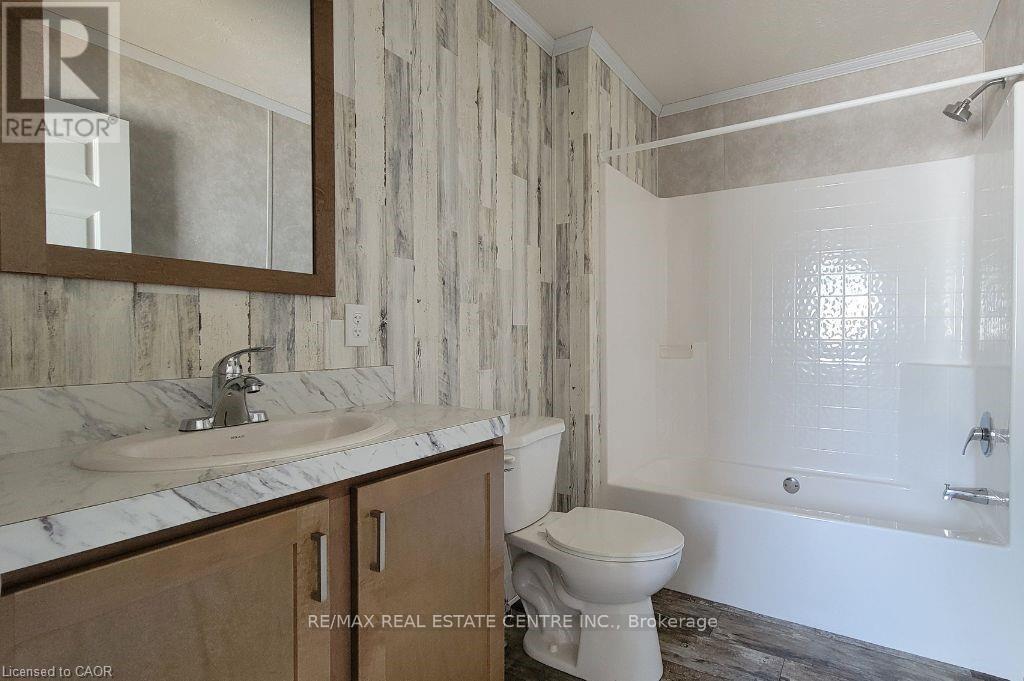 77 Park Lane Property Photo 16