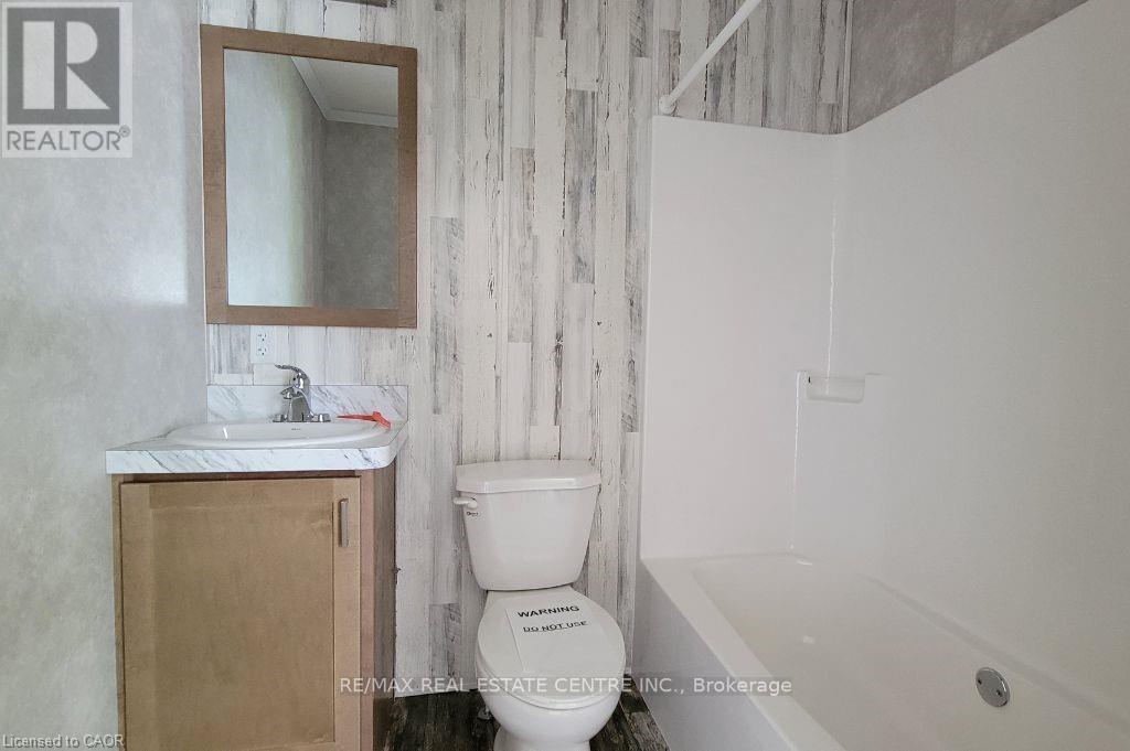77 Park Lane Property Photo 19