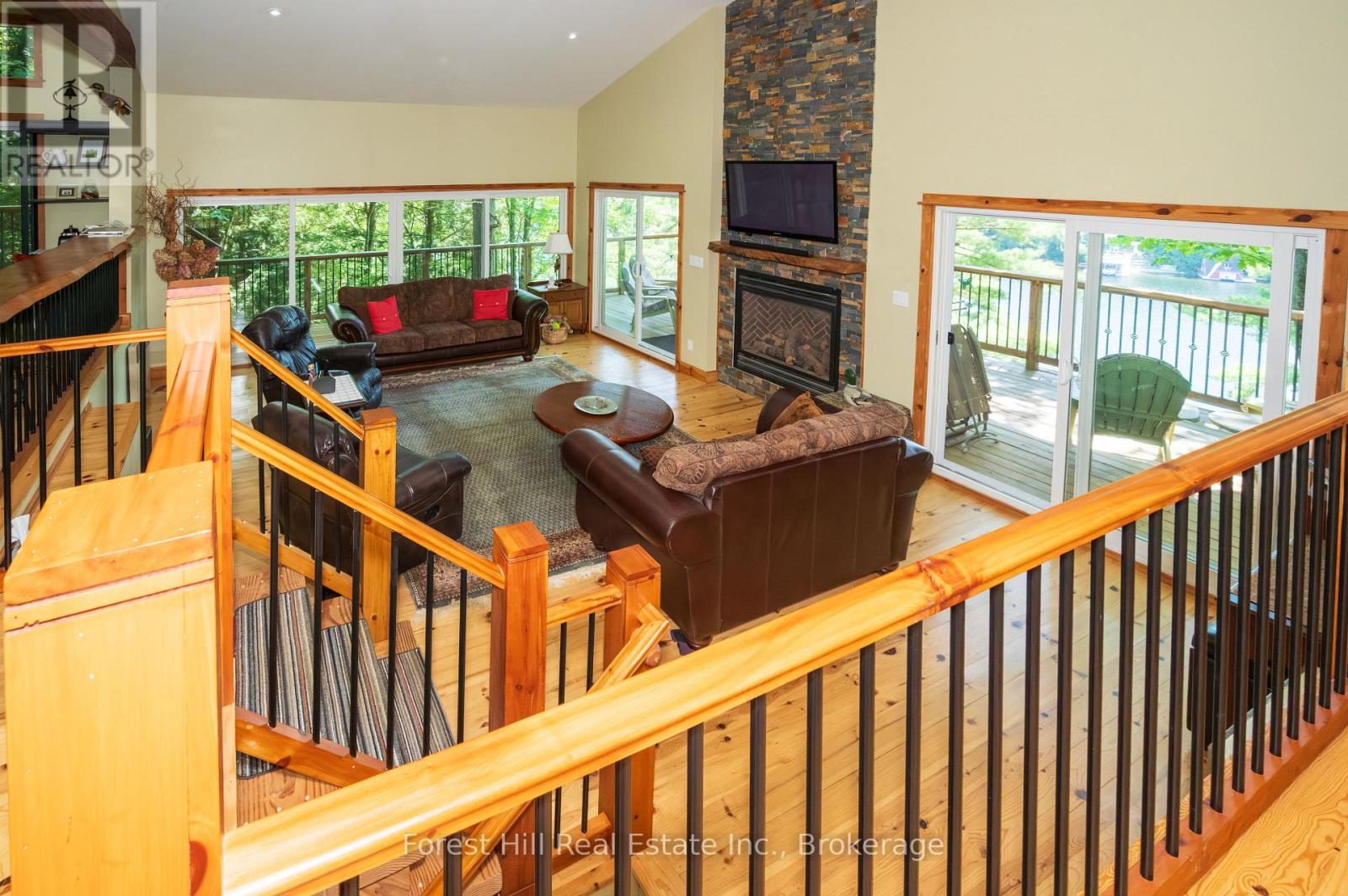 1289 Delbrooke Road S Property Photo 16
