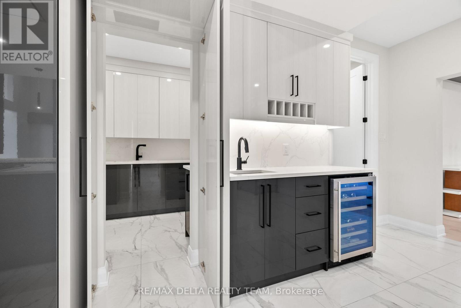 663 Ballycastle Crescent Property Photo 15