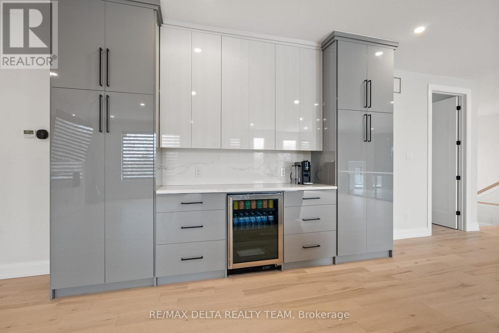 663 Ballycastle Crescent Property Photo 29