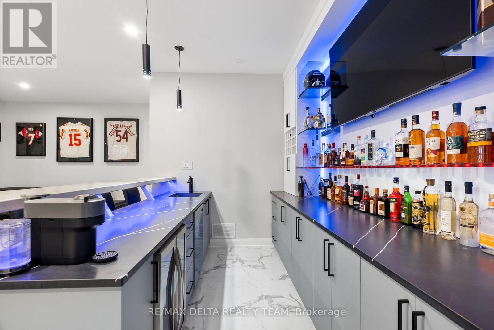 663 Ballycastle Crescent Property Photo 42