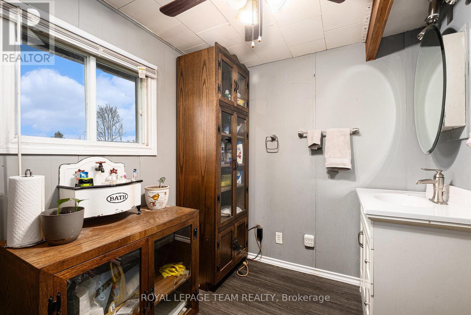 88 Bay Road Property Photo 18