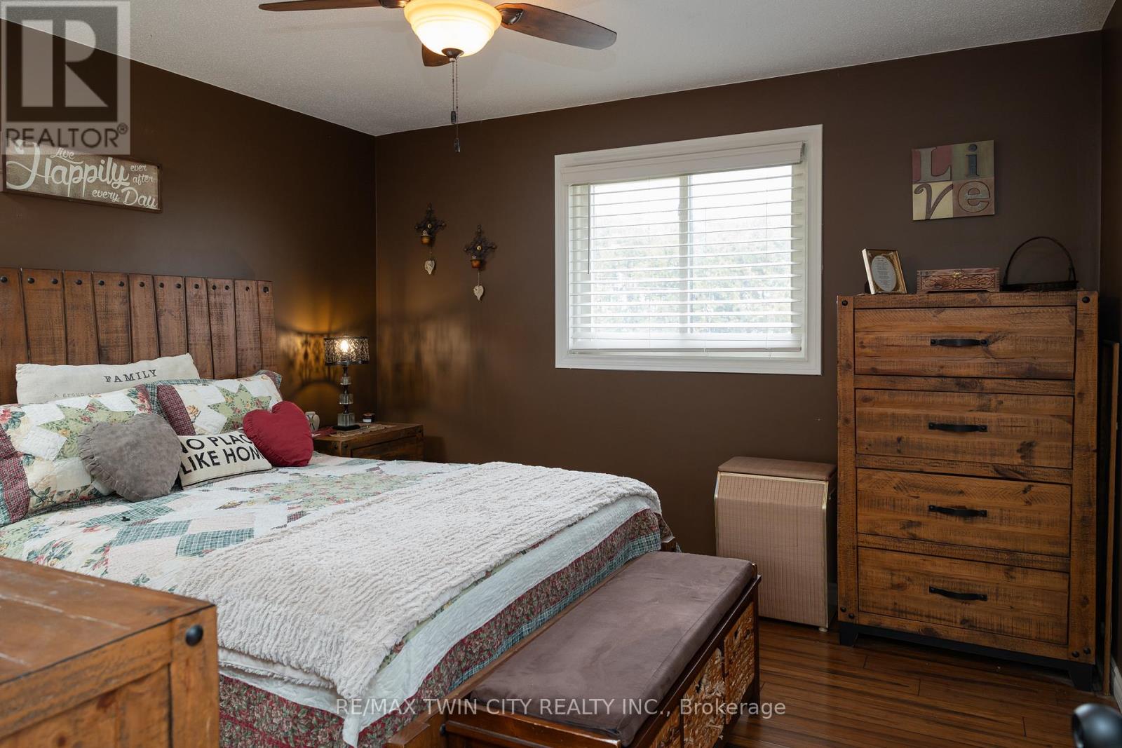 58 Tenth Conc. Road Property Photo 24