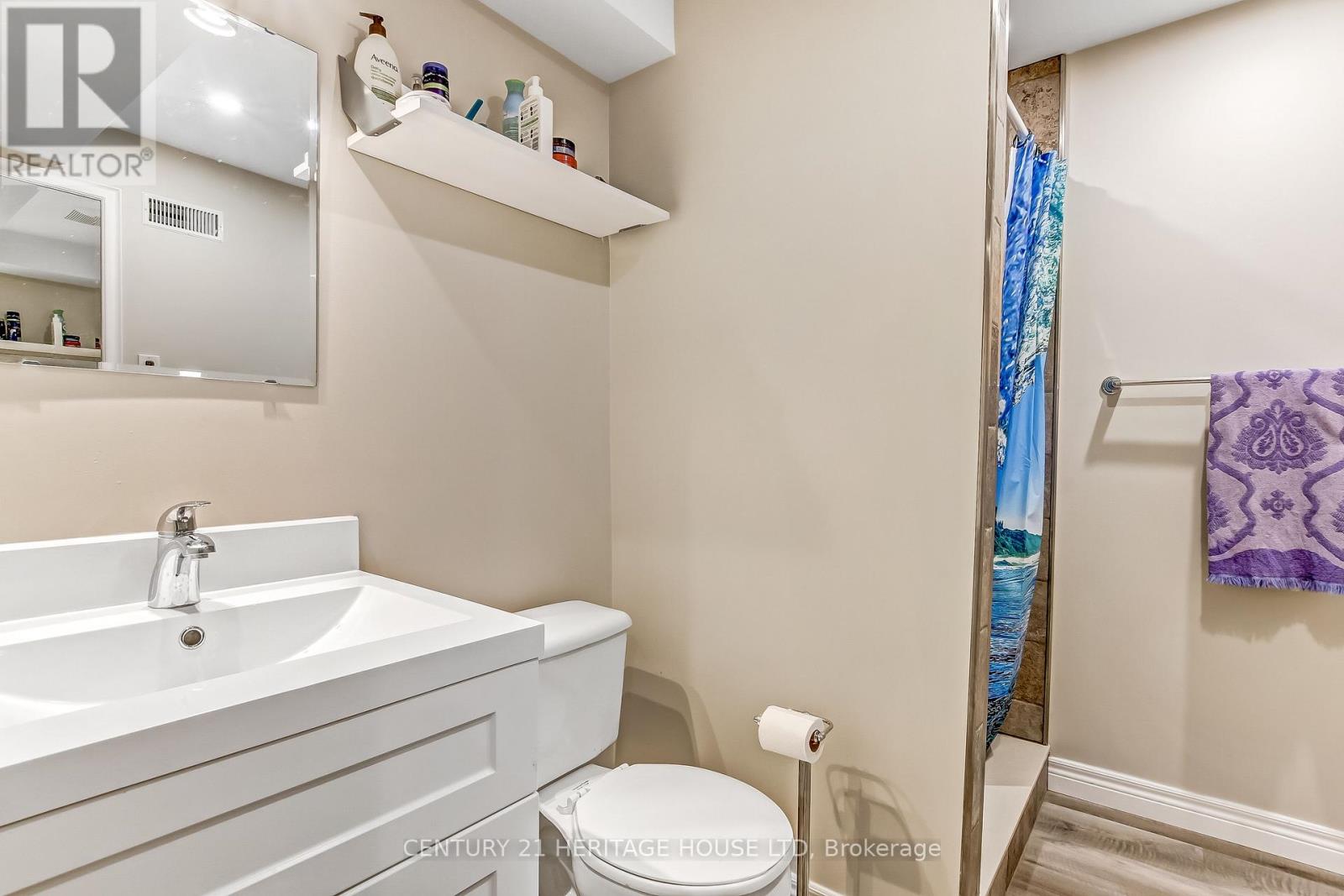 18 Hickory Boulevard W Property Photo 15
