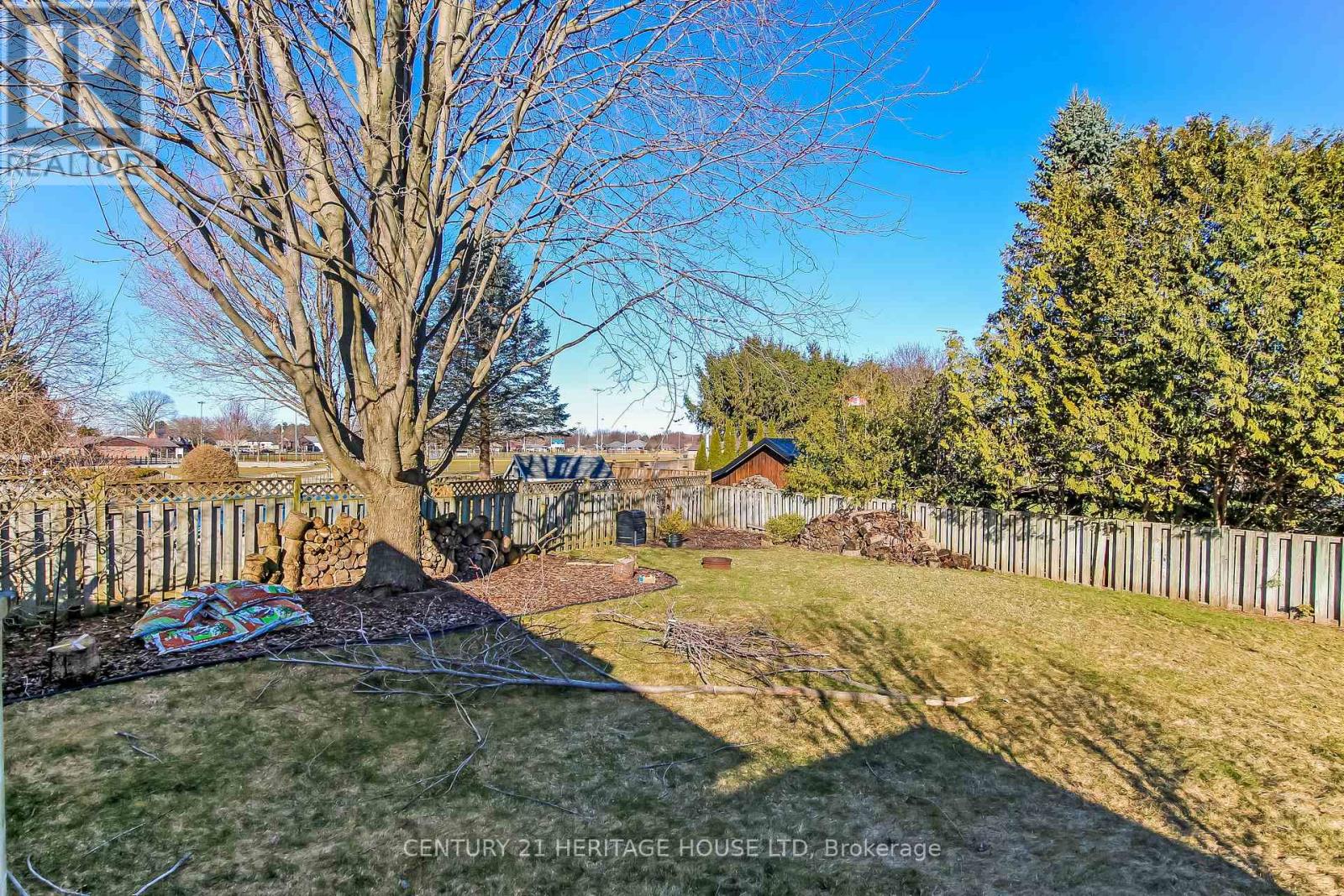 18 Hickory Boulevard W Property Photo 24