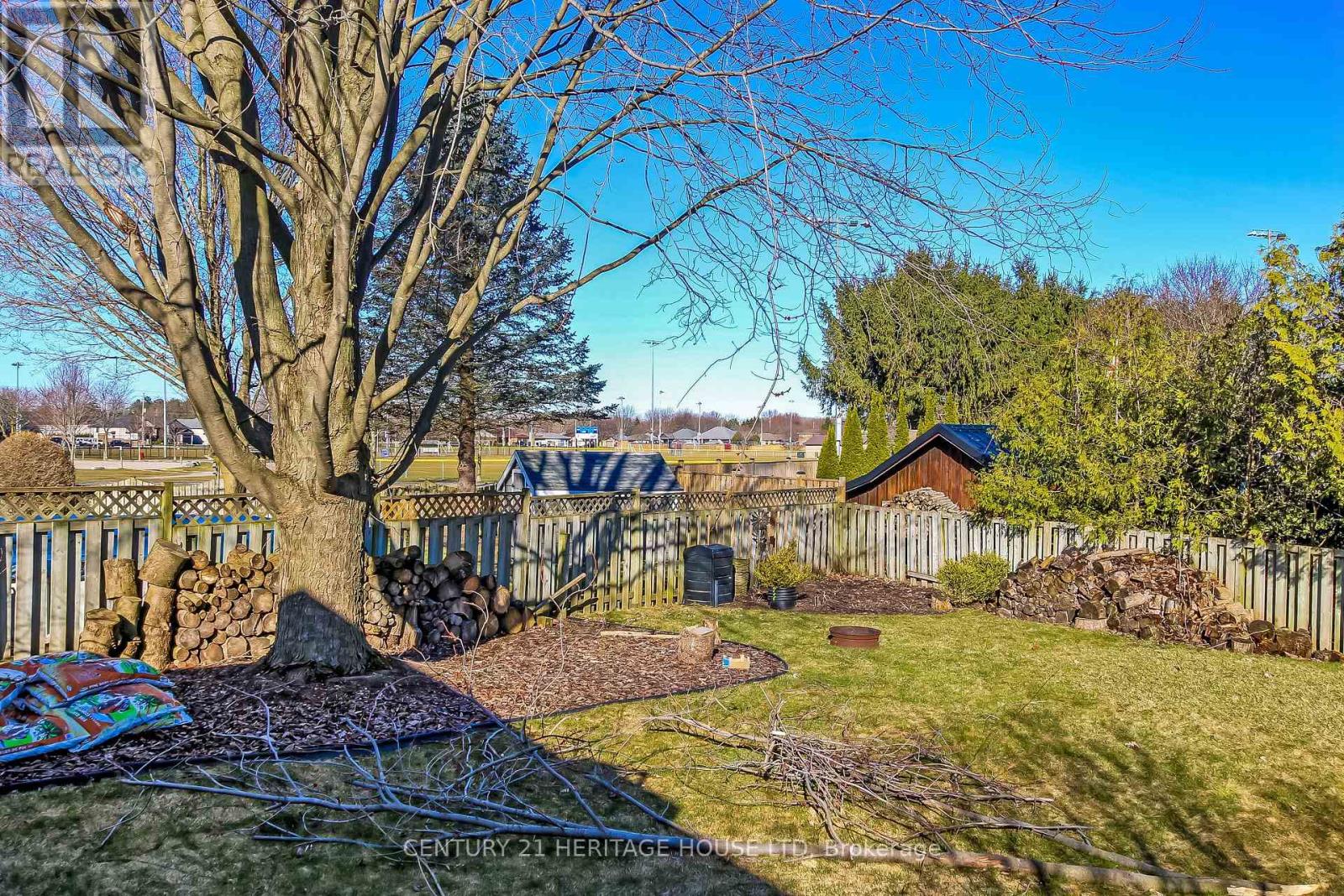 18 Hickory Boulevard W Property Photo 25