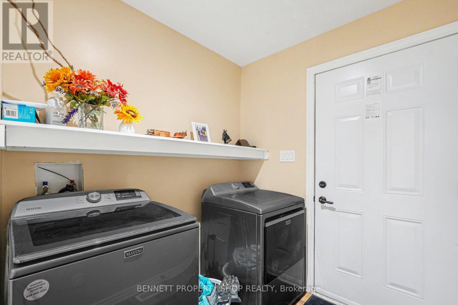 7261 Third Line Road S Property Photo 14