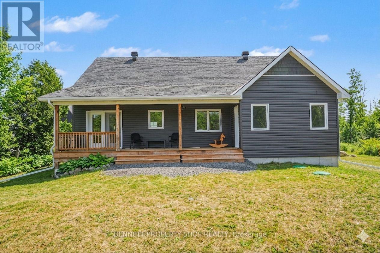 7261 Third Line Road S Property Photo 15