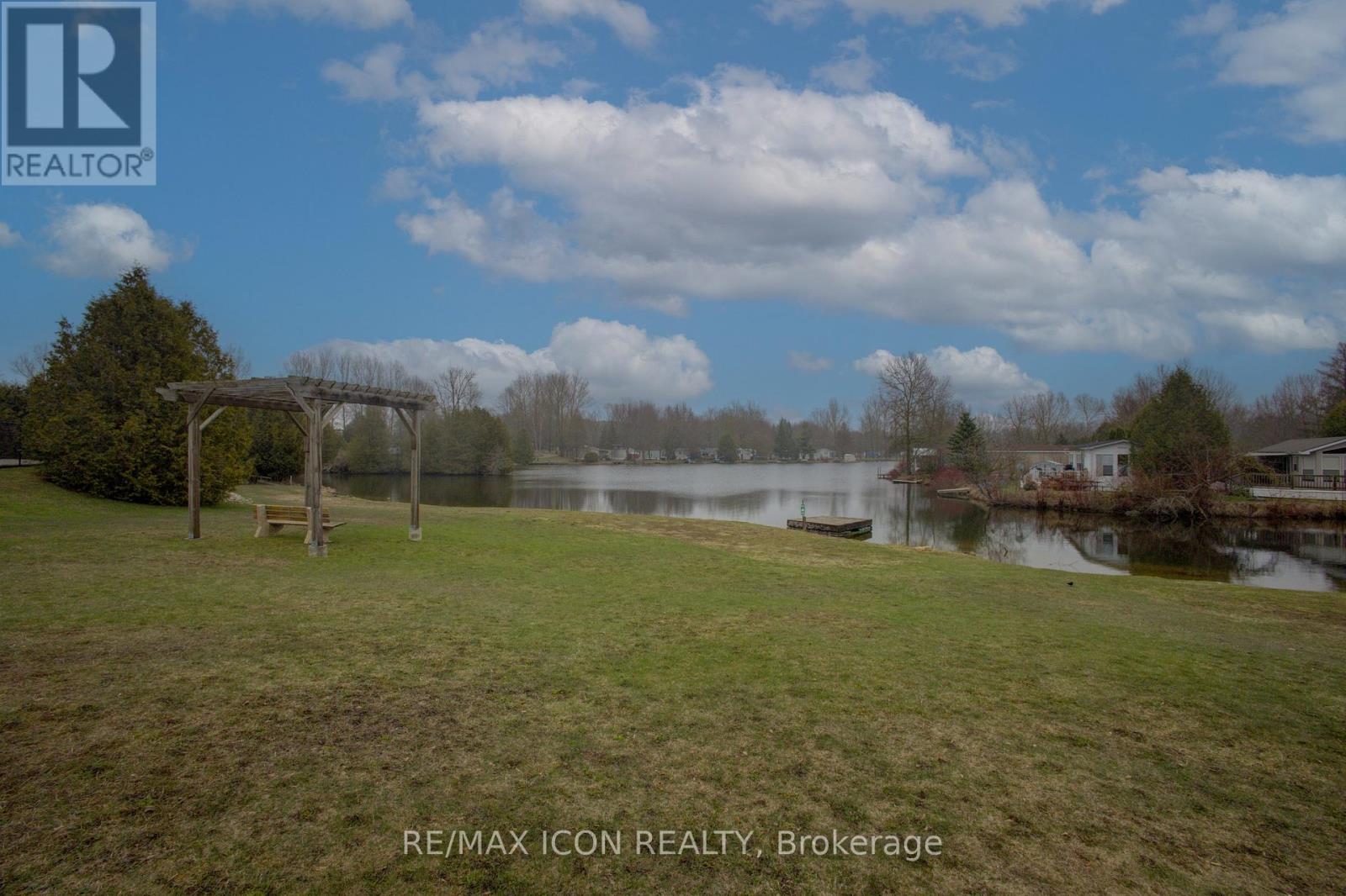 7489 Sideroad 5 E Property Photo 27