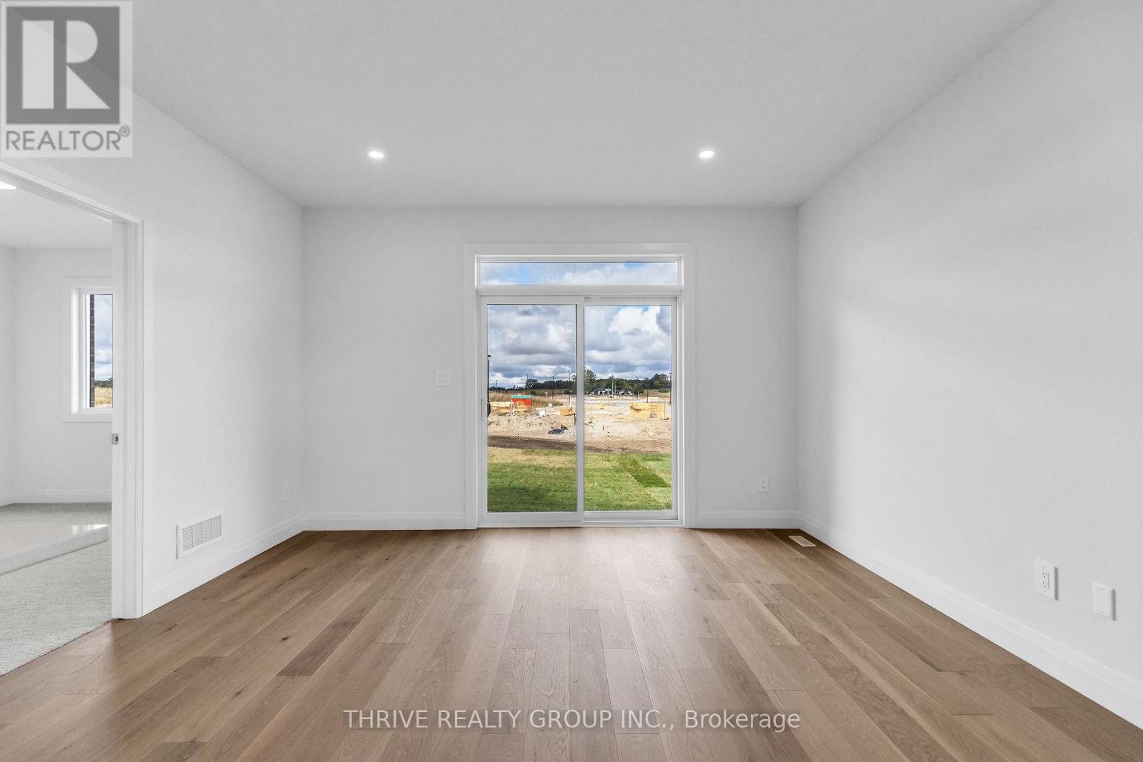 3076 Buroak Drive Property Photo 16