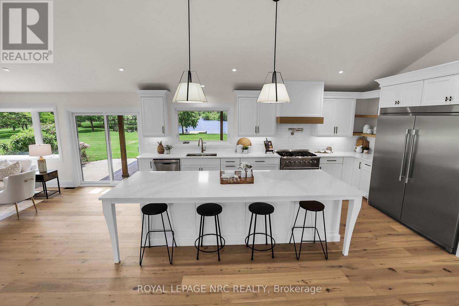 2021 Victoria Avenue Property Photo 14