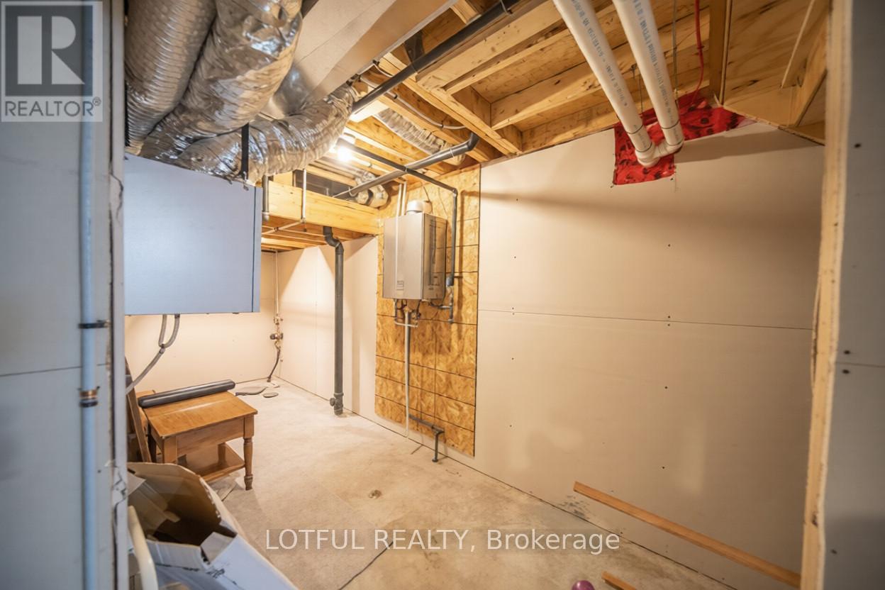 304 Belfort Street Property Photo 14