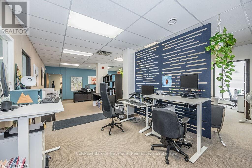 60 Baker Street Property Photo 17