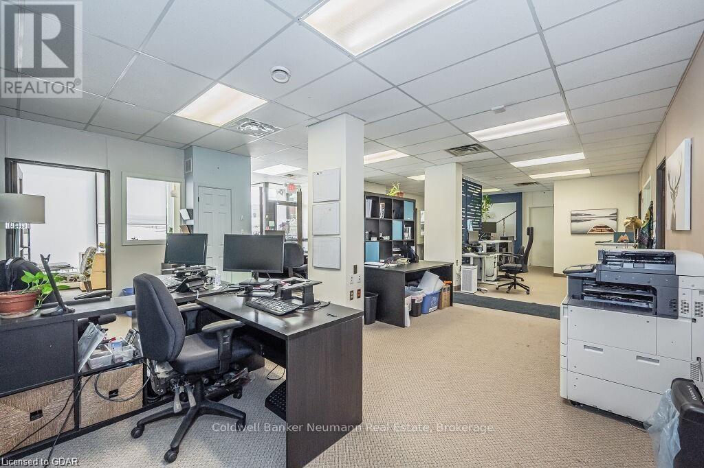 60 Baker Street Property Photo 22