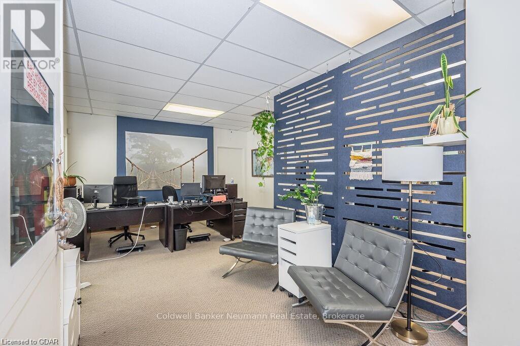 60 Baker Street Property Photo 27