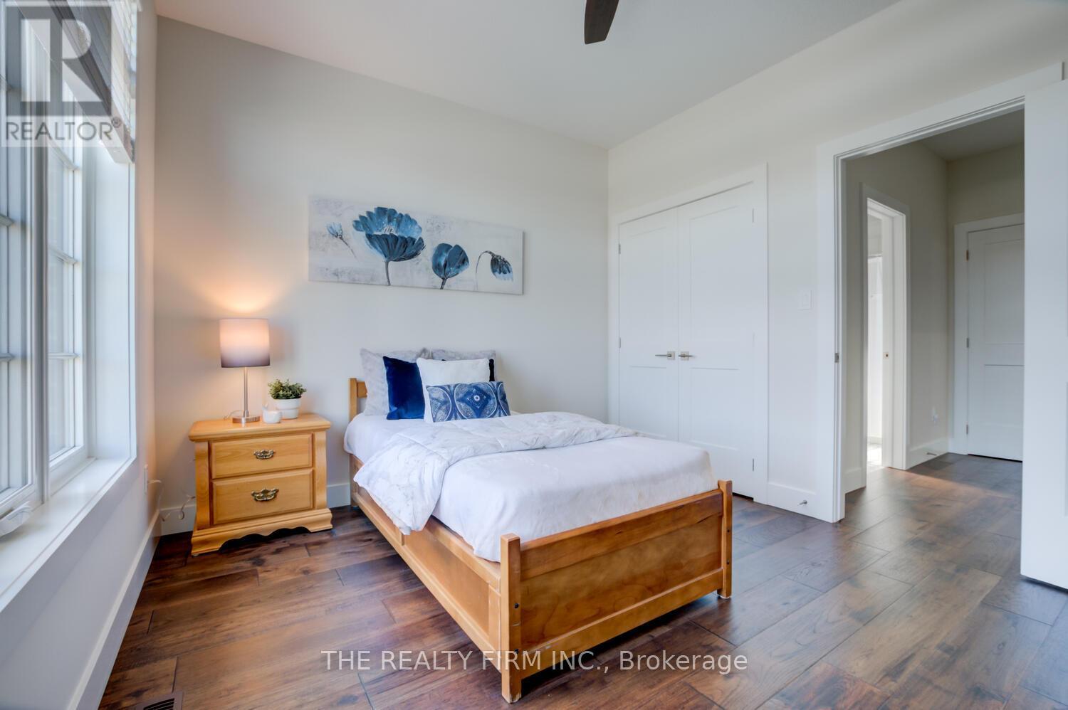283 Elizabeth Street Property Photo 15