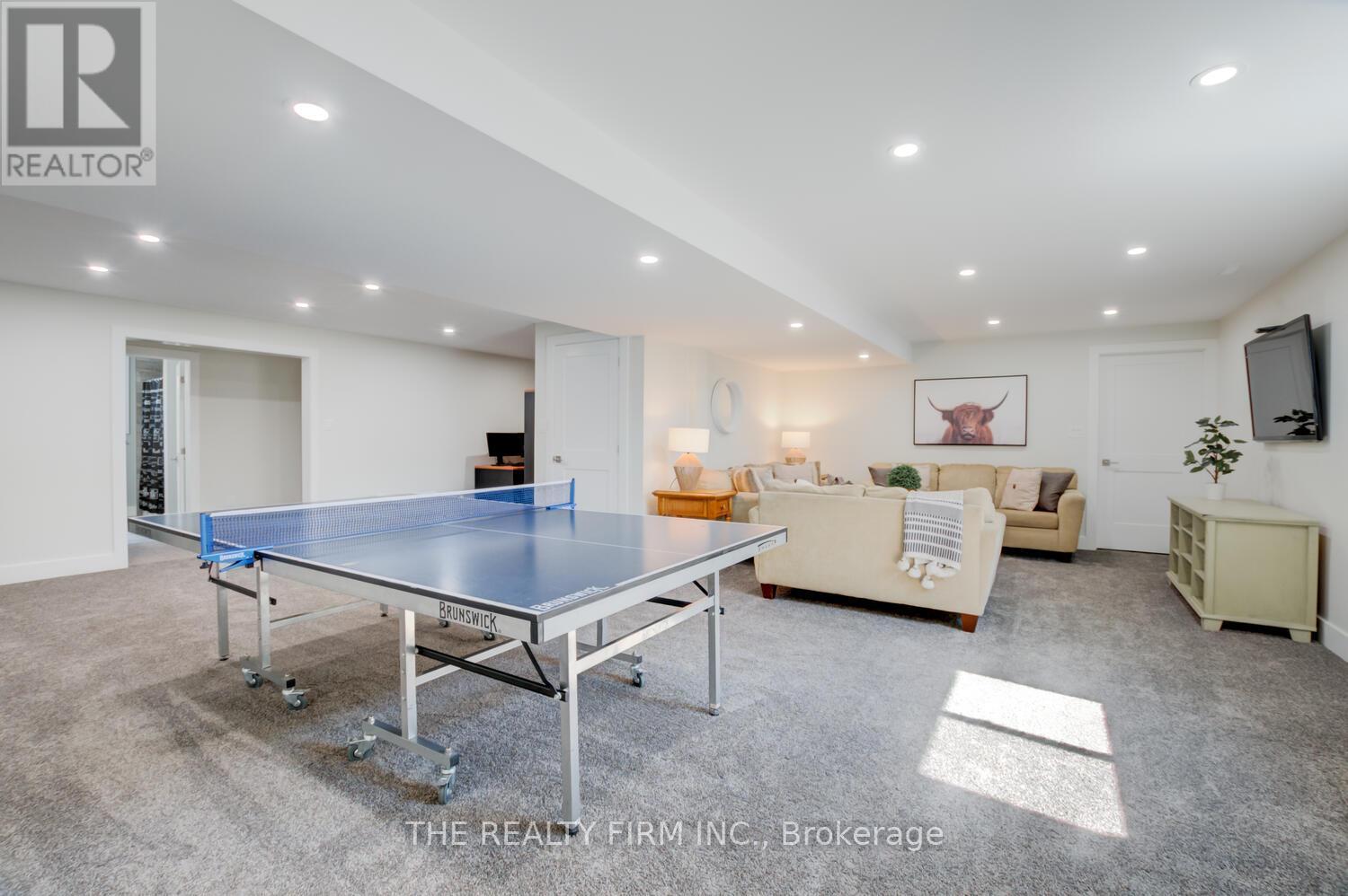 283 Elizabeth Street Property Photo 24