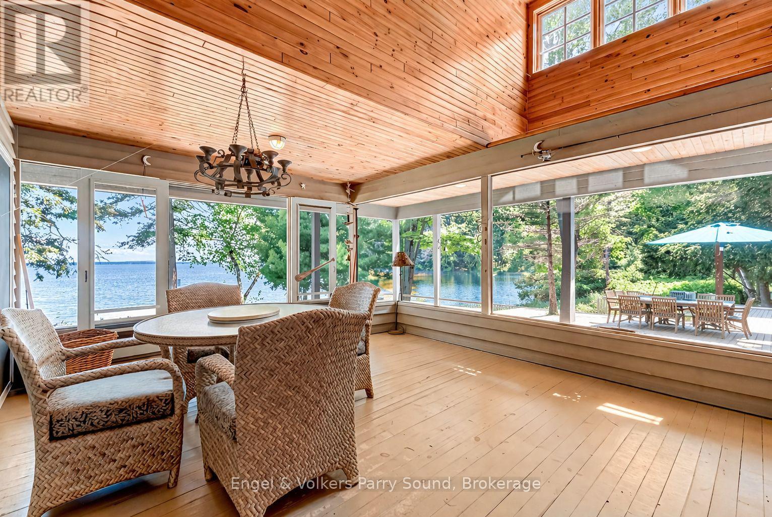 6 29c Mowat Island Property Photo 4