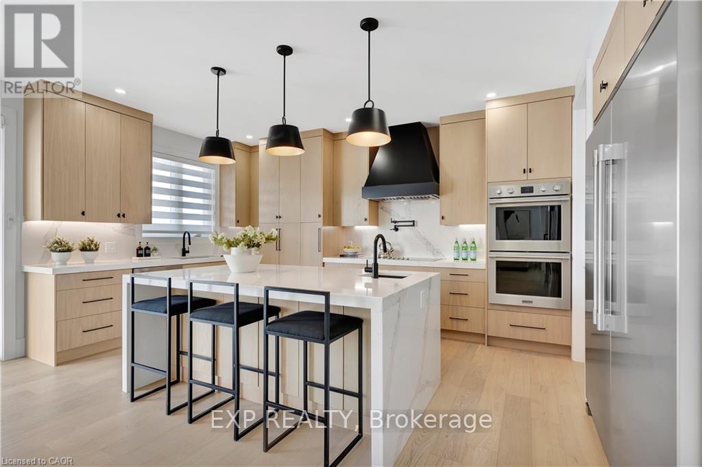 1048 Walton Avenue Property Photo 15