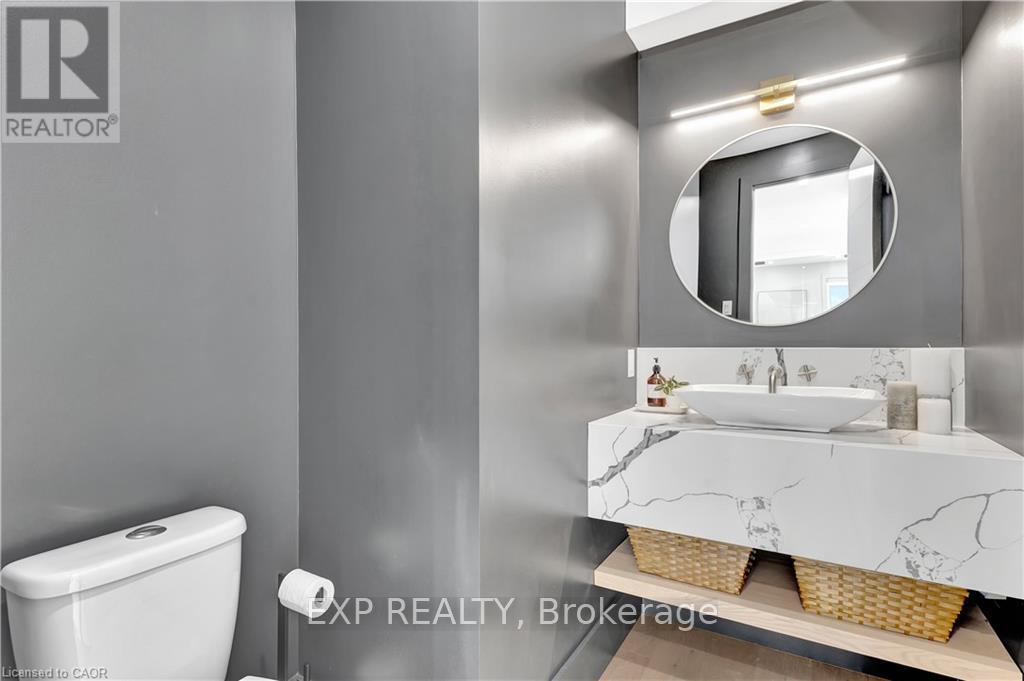 1048 Walton Avenue Property Photo 21