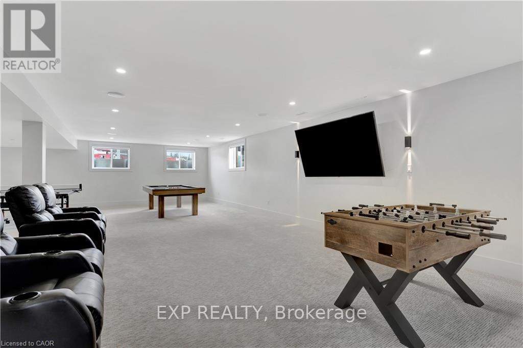 1048 Walton Avenue Property Photo 43