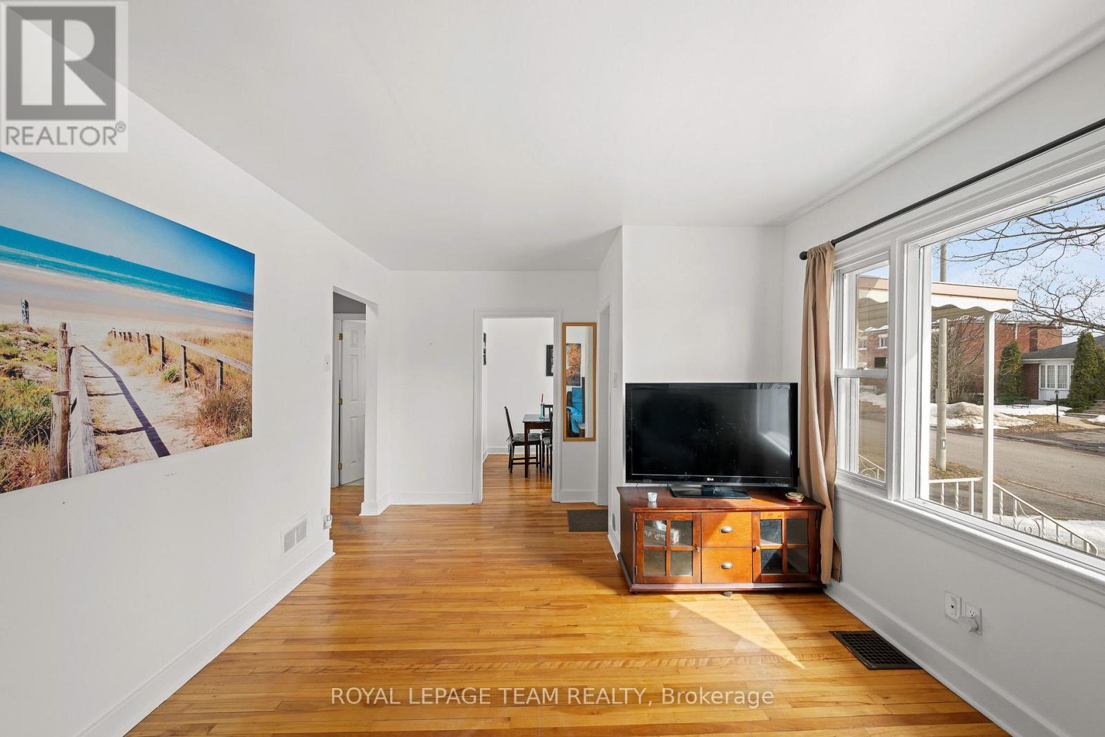 1123 Secord Avenue Property Photo 9