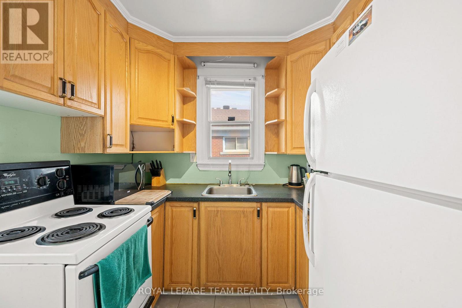 1123 Secord Avenue Property Photo 15