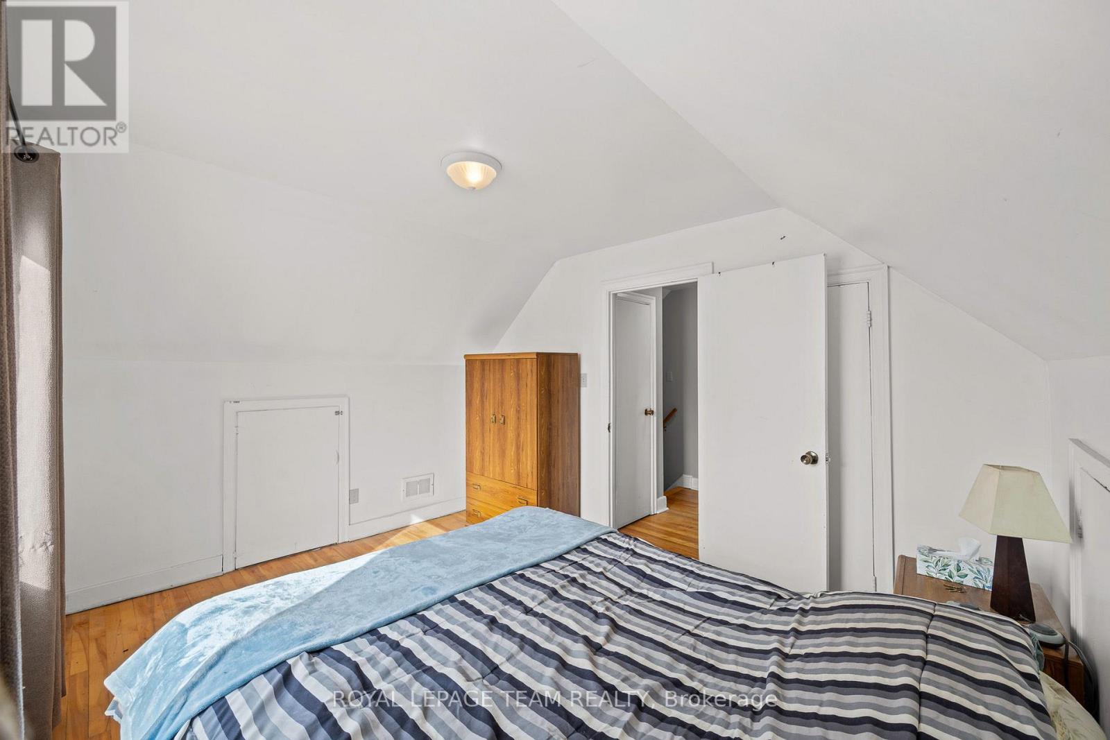 1123 Secord Avenue Property Photo 26