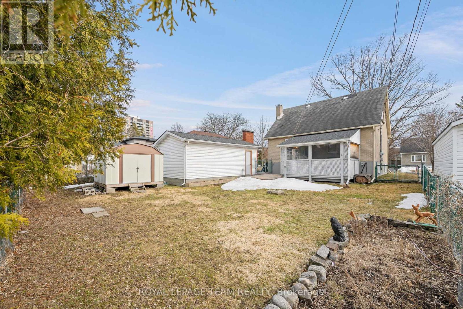 1123 Secord Avenue Property Photo 38