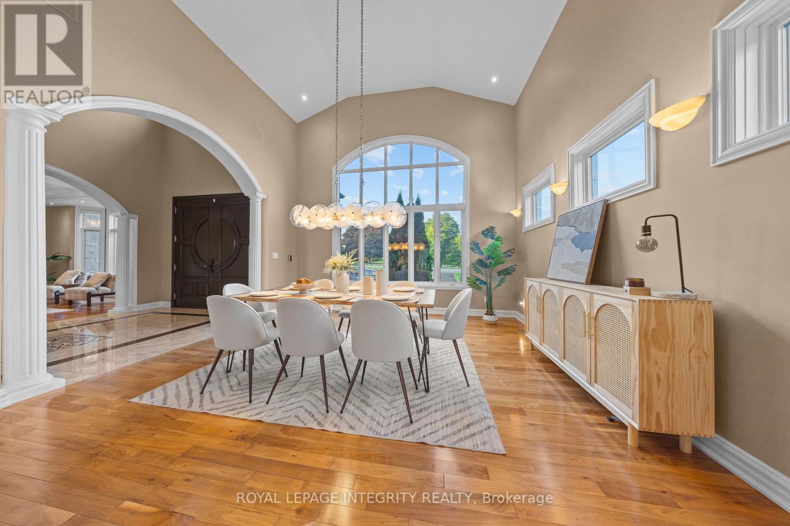 1180 River Road Property Photo 8