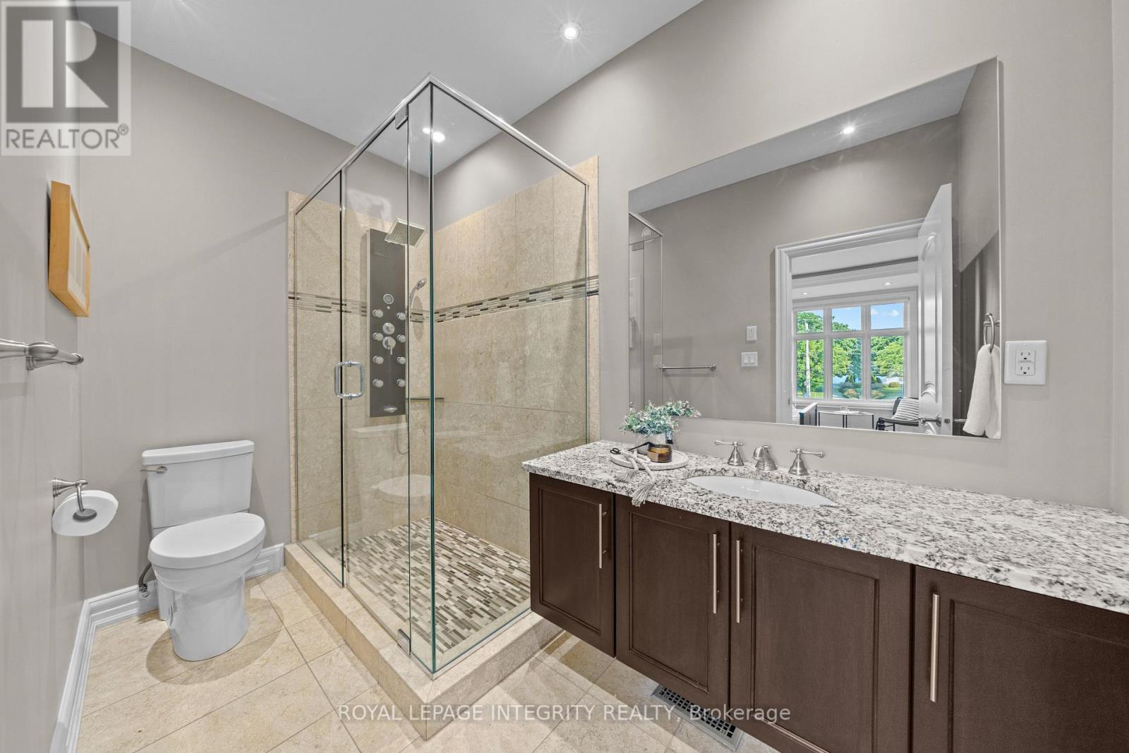 1180 River Road Property Photo 35