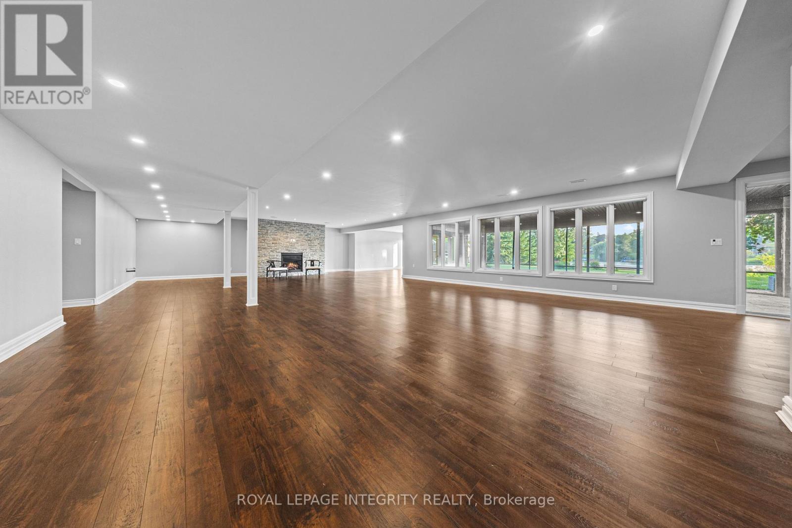 1180 River Road Property Photo 40