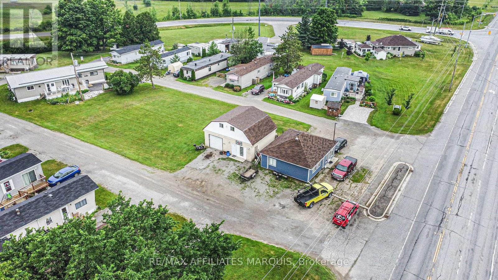 402 29 Highway Property Photo 7