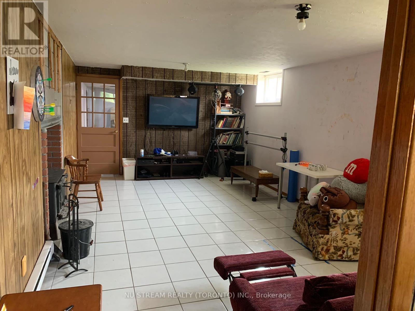 1753 Windham 9 Road Property Photo 15