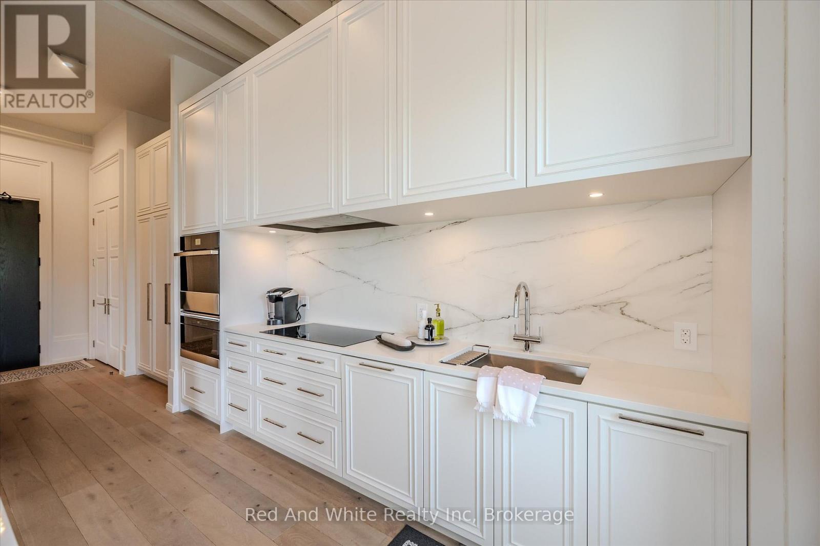 308 - 19 Guelph Avenue Property Photo 11