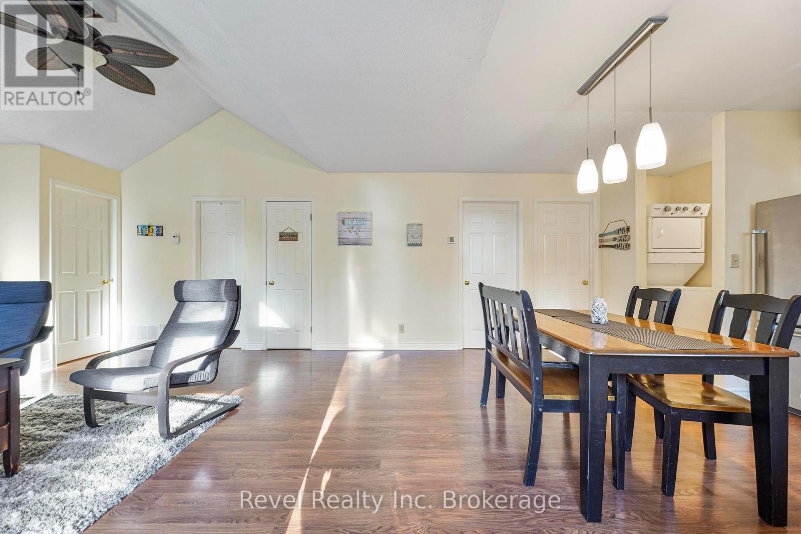 71842 Sunview Avenue Property Photo 11