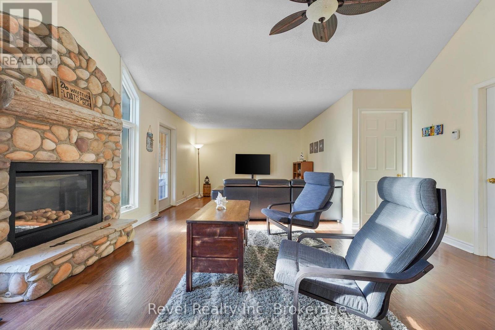 71842 Sunview Avenue Property Photo 12