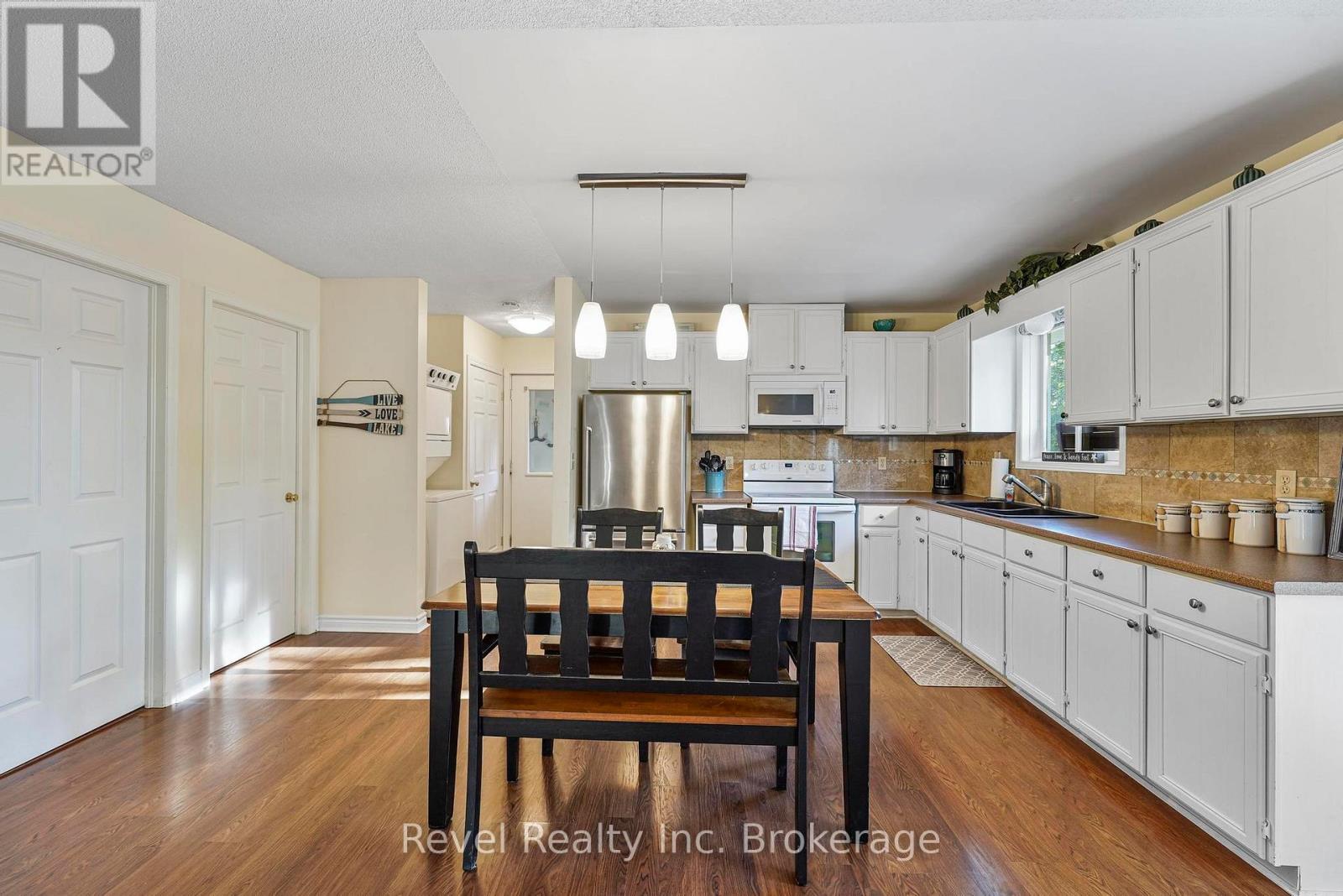 71842 Sunview Avenue Property Photo 13