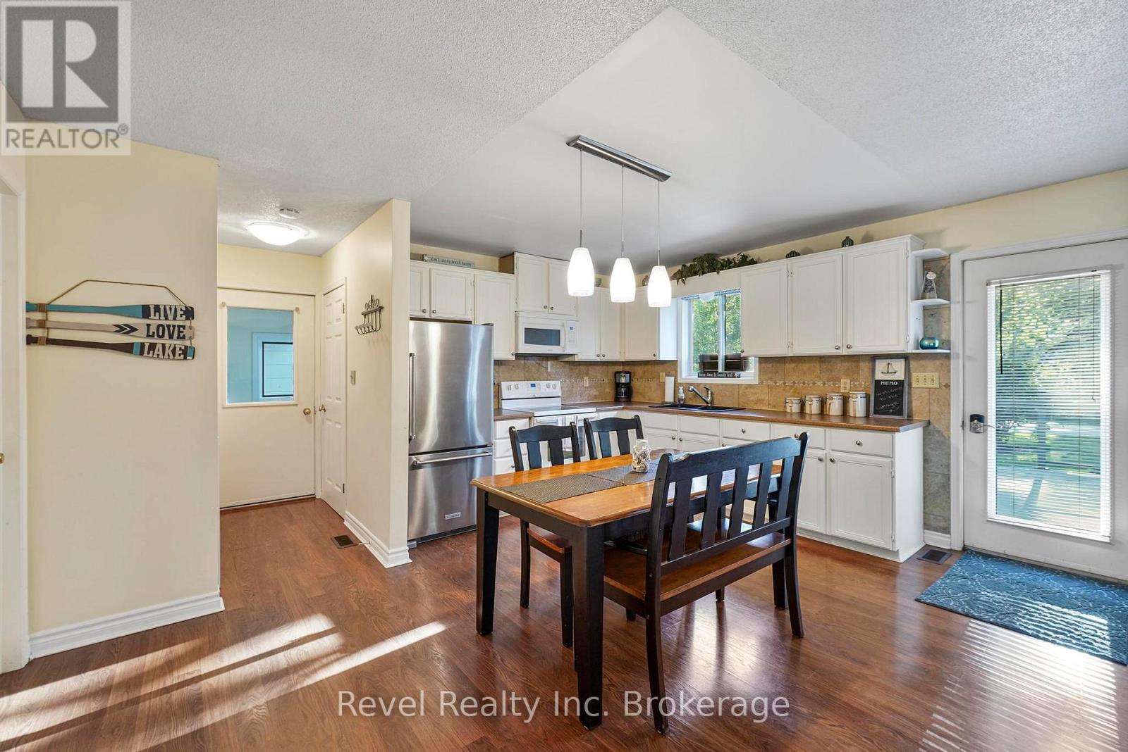 71842 Sunview Avenue Property Photo 14