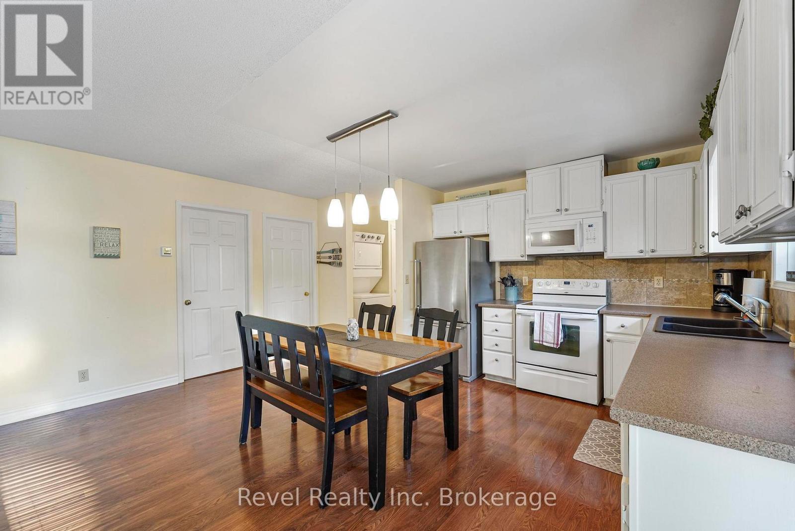 71842 Sunview Avenue Property Photo 15