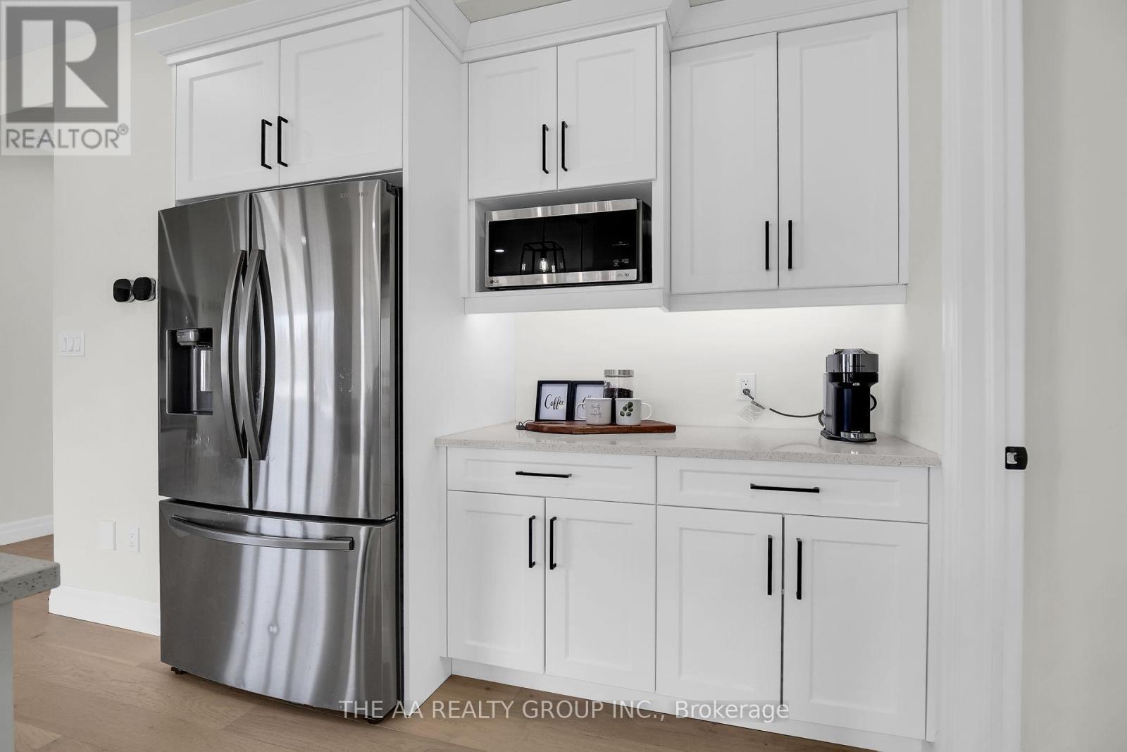 187 Foxborough Place Property Photo 16