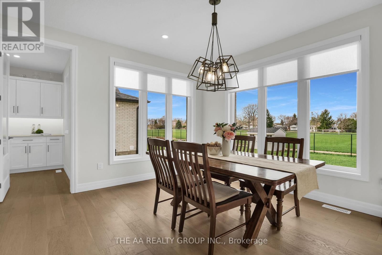187 Foxborough Place Property Photo 20