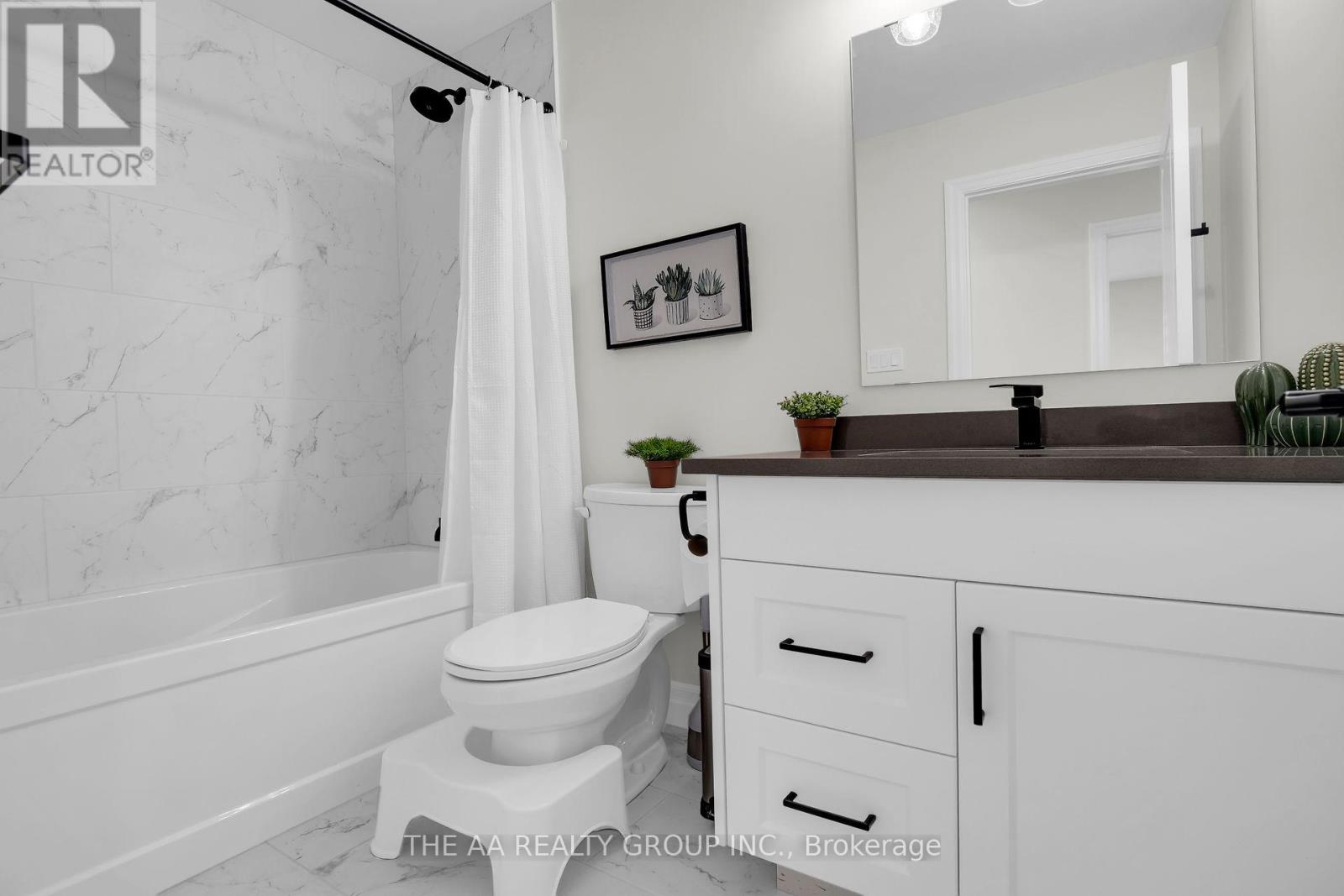 187 Foxborough Place Property Photo 37