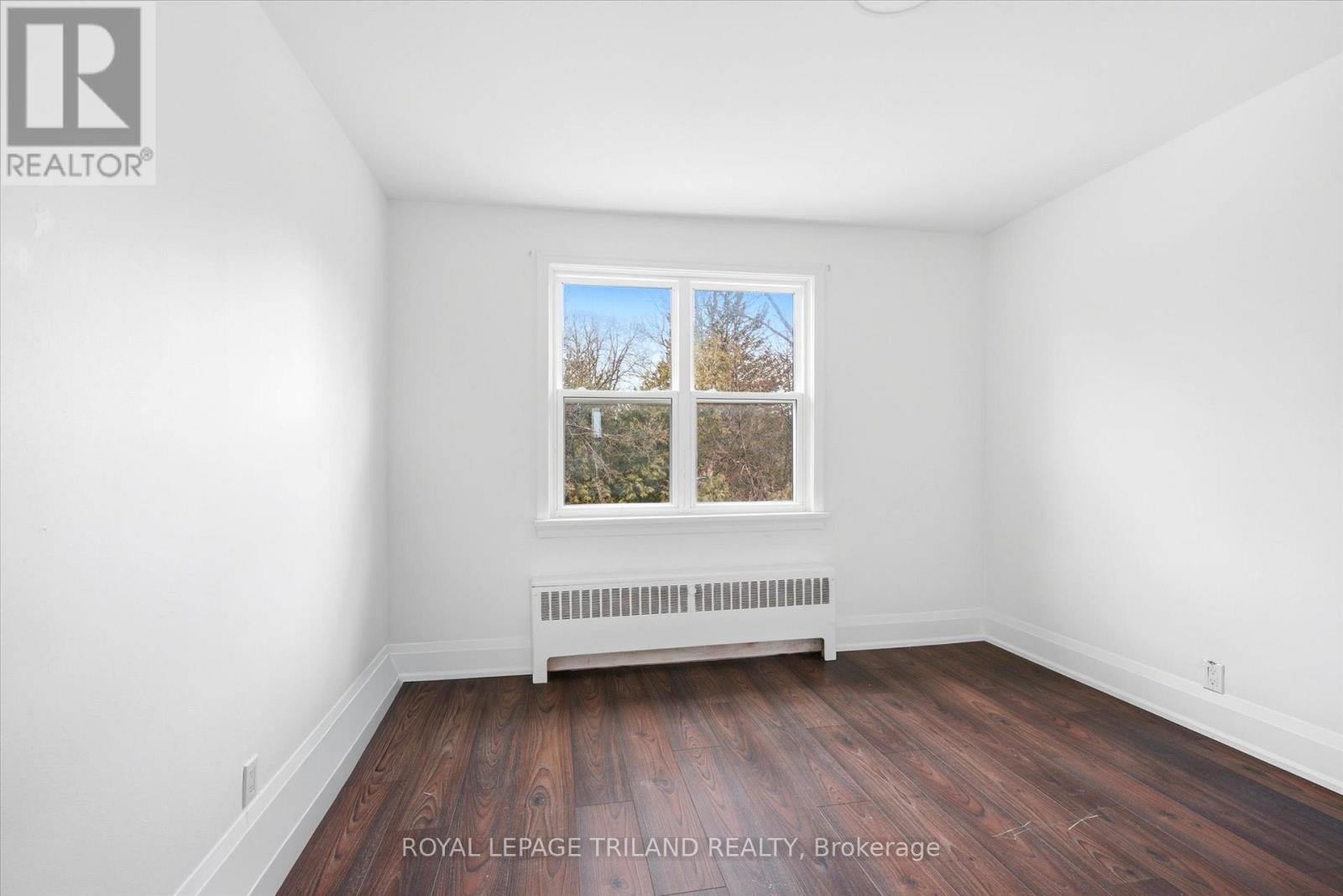 6 - 310 Speedvale Avenue E Property Photo 8